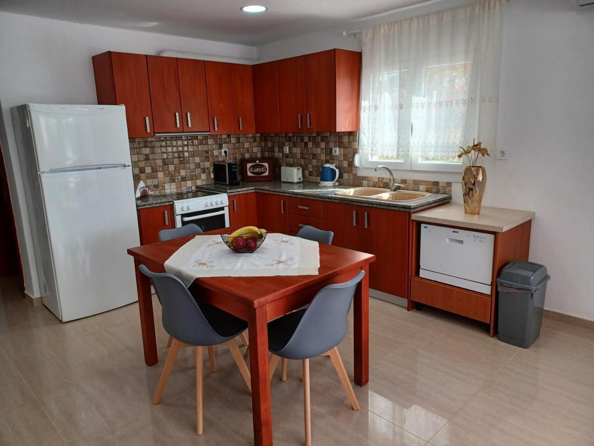 Comfort Apartments Kéfalos Esterno foto